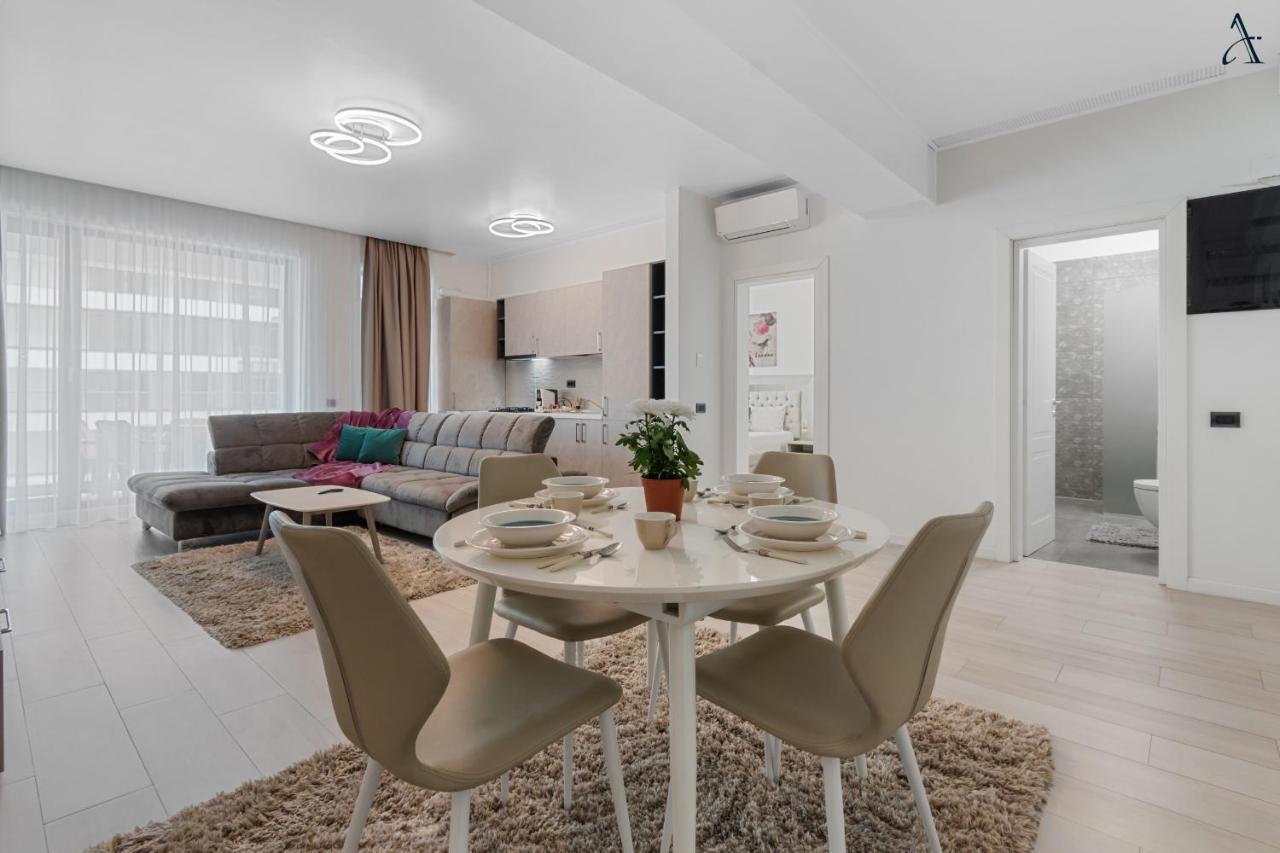 Rentforcomfort Saint George Apartment Mamaia Exterior photo